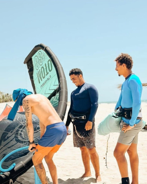 Aula de Kitesurf em Fortaleza. Foto: Reprodução/Wave