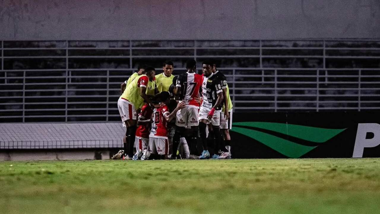 Ferroviário vence o CRB e segue na briga pela classificação na Copa do Nordeste
