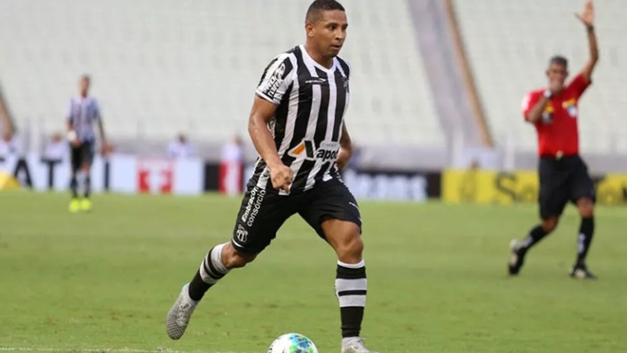 Rafael Costa, ex-Ceará, anuncia aposentadoria aos 37 anos: ‘Chegou a hora’