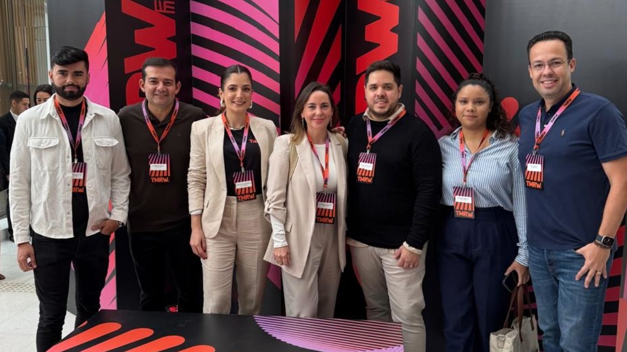 20251009 Eletromidia CE no TMRW SITE