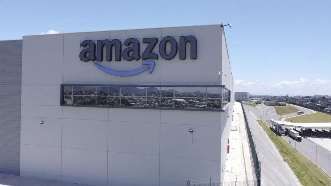 Serviço de nuvem da Amazon fica fora do ar e afeta mais de 500 empresas e aplicativos em todo mundo