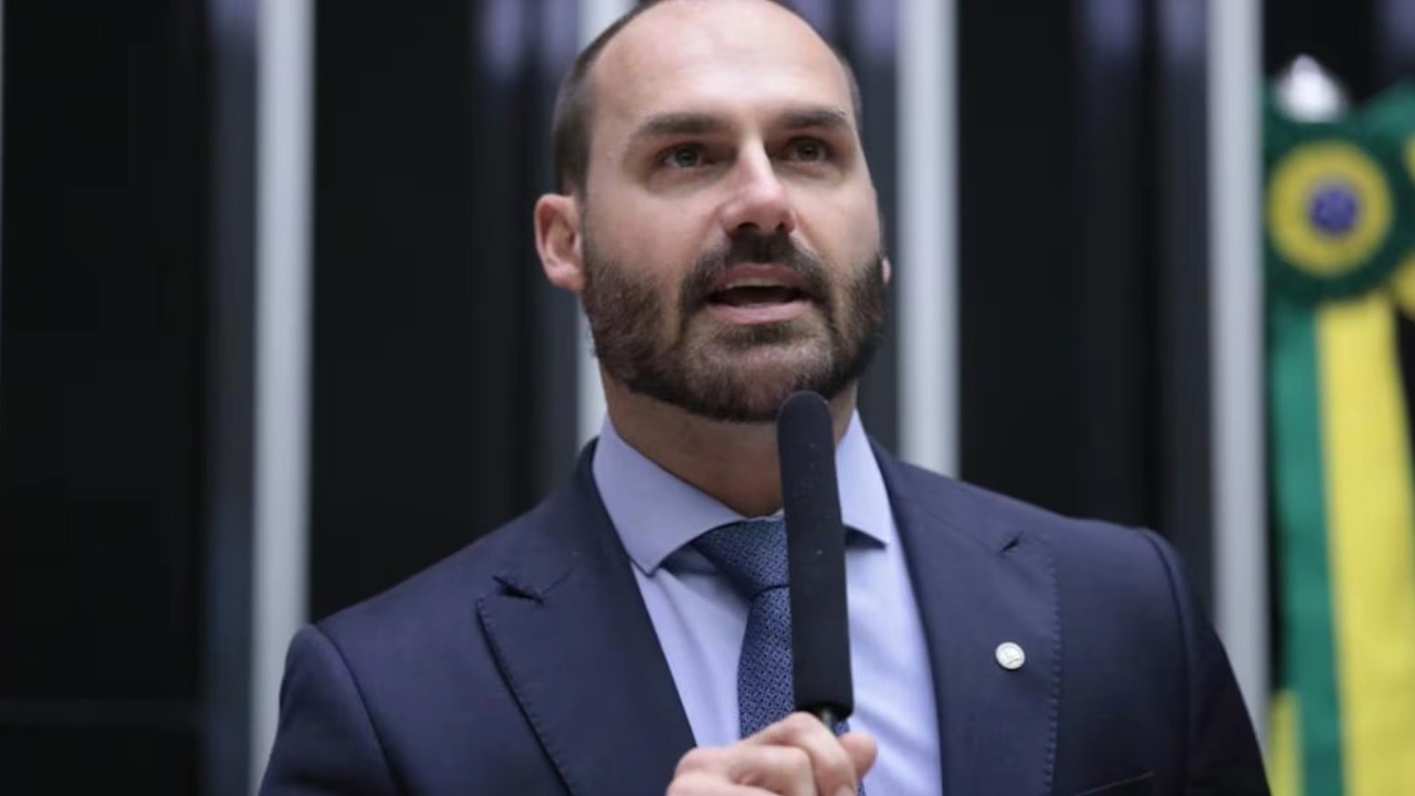 20251103 eduardo bolsonaro site