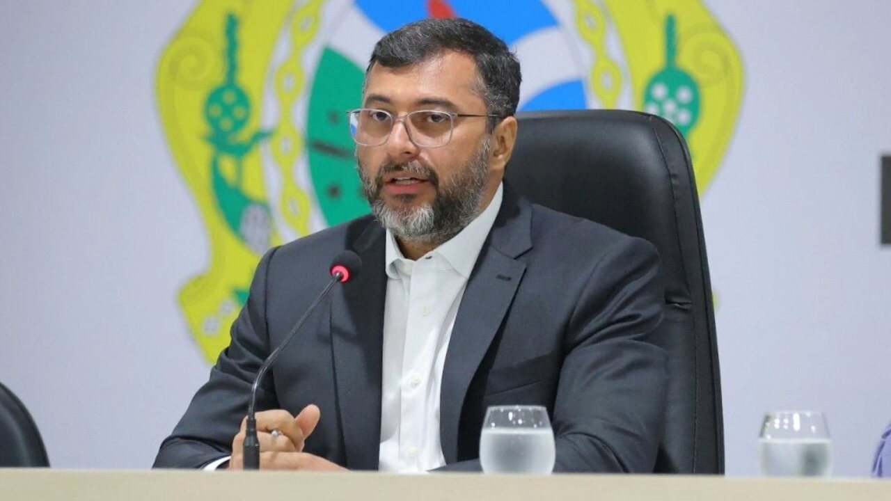 Governador do AM se diz contra linguagem neutra após uso do termo em evento ligado ao Estado