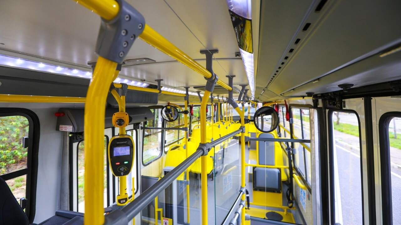 Nova linha de ônibus em Manaus garante acesso à comunidade Valparaíso