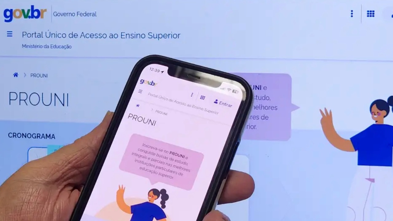 Com 594 mil bolsas disponíveis, ProUni inicia inscrições nesta segunda-feira (26); confira vagas