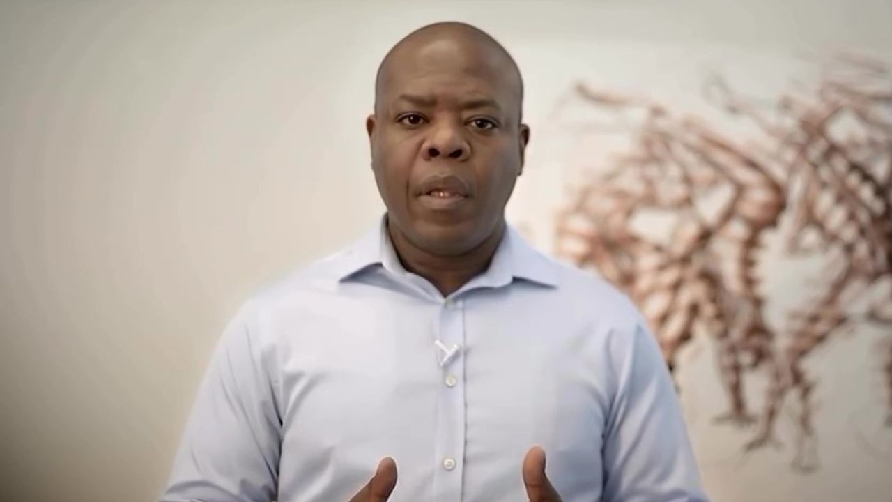 Silvio Almeida se declara ‘inocente’ pela primeira vez após acusações de importunação sexual