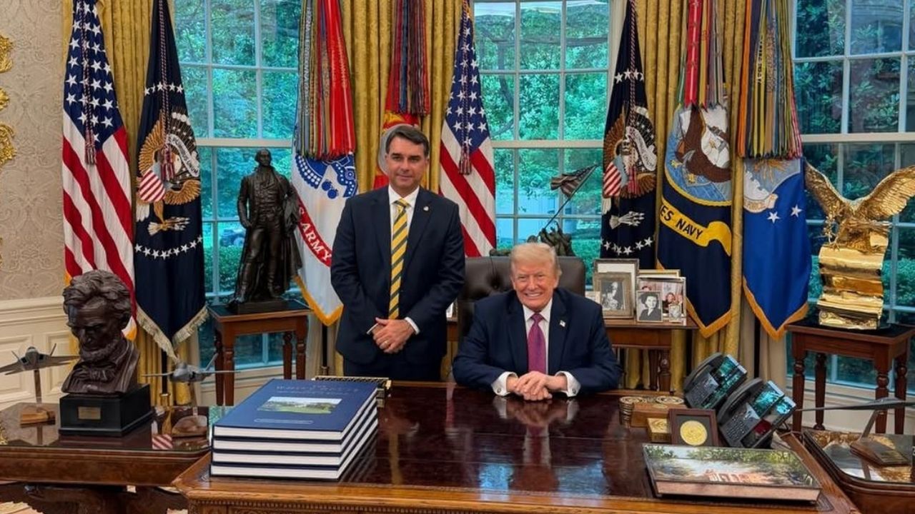 Flávio Bolsonaro diz ter solicitado que Trump classifique facções como ‘organizações terroristas’
