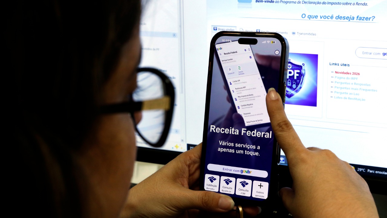 Seis em cada dez contribuintes piauienses tem dinheiro a receber do IR