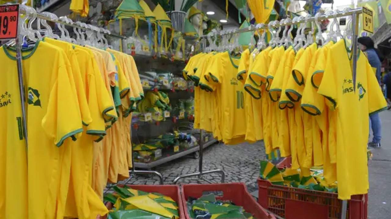 Levantamento da Serasa Experian indica que 88,2% dos brasileiros avaliam de forma mais positiva empregadores que flexibilizam a jornada durante jogos importantes do torneio