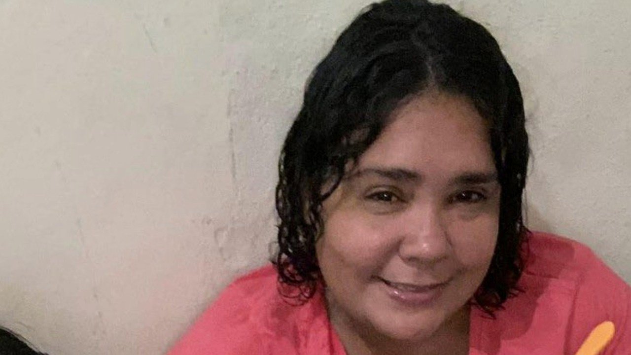 Identificada como Amanda Maria Sousa Oliveira, a mulher está detida em Santa Catarina desde o início do mês