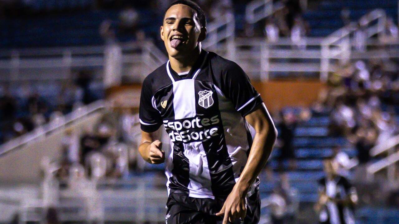 Com gols de Júlio César e Melk, Ceará vence o Avaí no PV