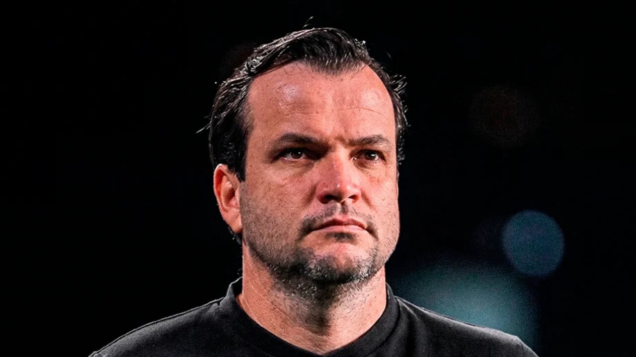 Ceará anuncia Daniel Paulista como novo treinador até 2026