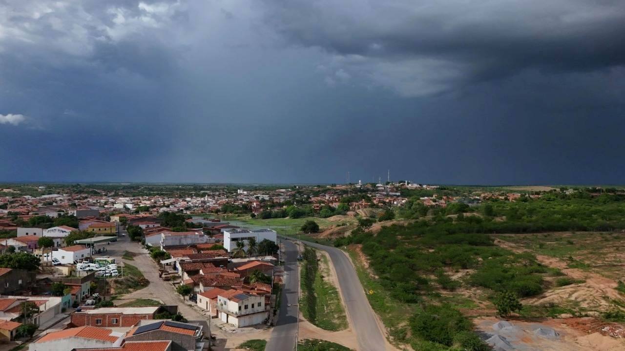 Quadra chuvosa do Ceará em 2026 fica dentro da média com 665,2 milímetros acumulados
