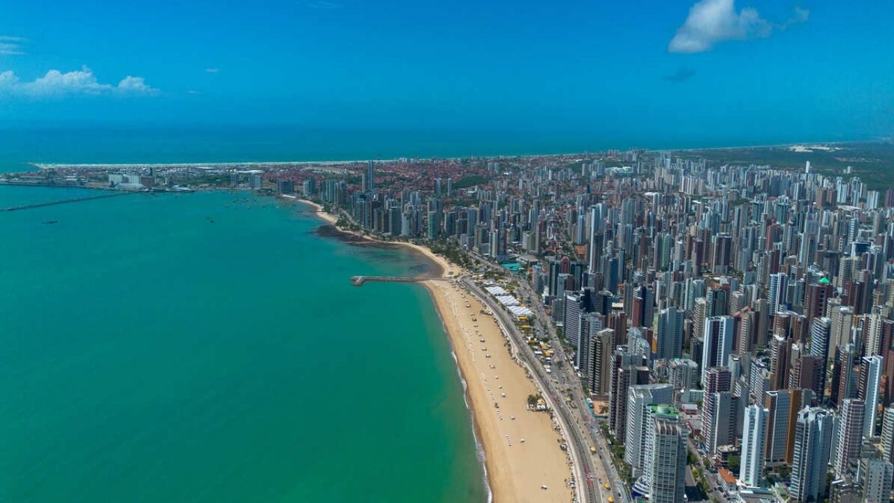 Ocupação hoteleira em Fortaleza deve chegar a 90% no dias de Fortal e Halleluya, segundo previsão