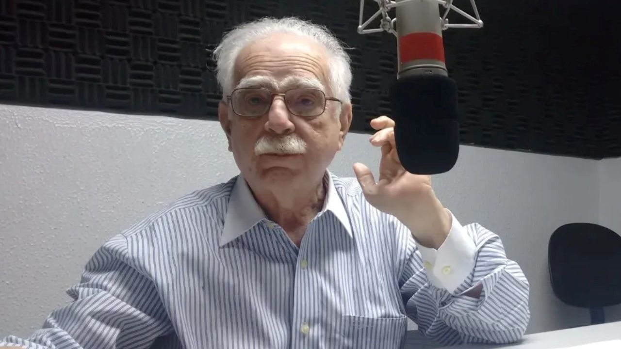 Conhecido por sua excelência em registrar crônicas e expressar opinião sobre diversos assuntos, Cid de Carvalho se tornou um dos ícones cearenses