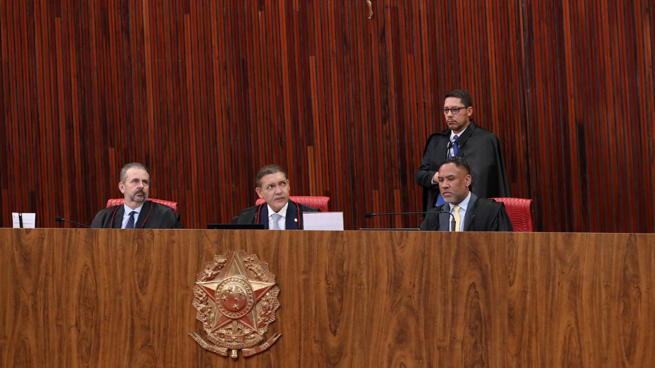 Candidatos ao Governo do Ceará poderão gastar até R$ 17.344.086 em campanhas eleitorais