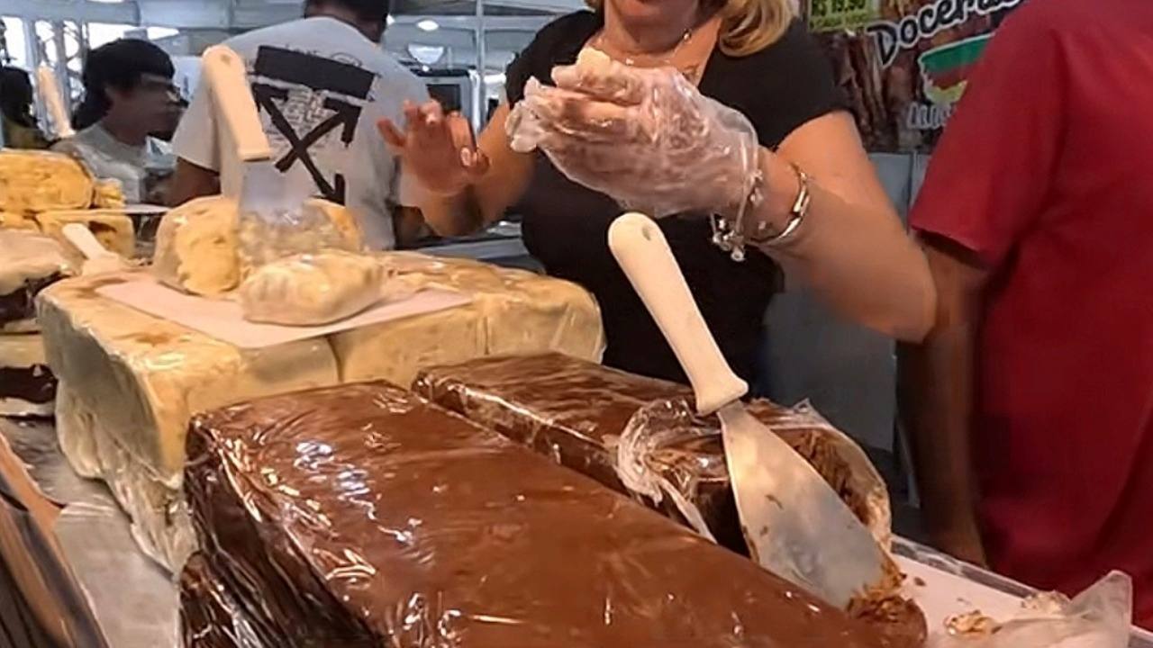 Após uma consumidora publicar vídeo reclamando dos valores abusivos, a barraca recebeu diversas denúncias. O estabelecimento nega qualquer tipo de golpe