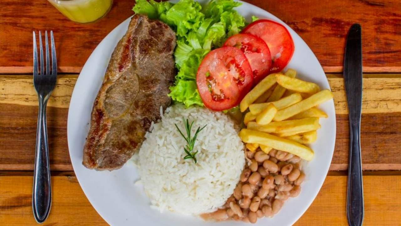 O levantamento da Faculdade do Comércio de São Paulo mostra que o preço médio da refeição é de R$31,90